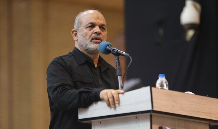 سردار وحیدی: مقاومت و ایستادگی رمز پیروزی ملت ایران است سردار وحیدی: مقاومت و ایستادگی رمز پیروزی ملت ایران است