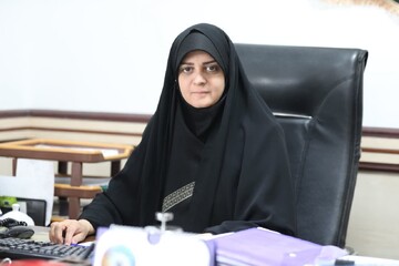 جایگاه درست بانوان در خانواده و جامعه تبیین شود