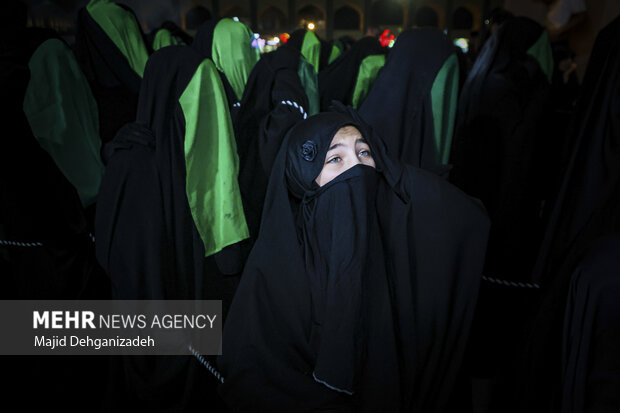 Symbolic caravan of Karbala’s captives in Yazd