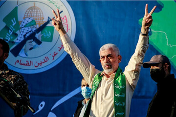 Iranian commanders congratulate Sinwar as new Hamas leader