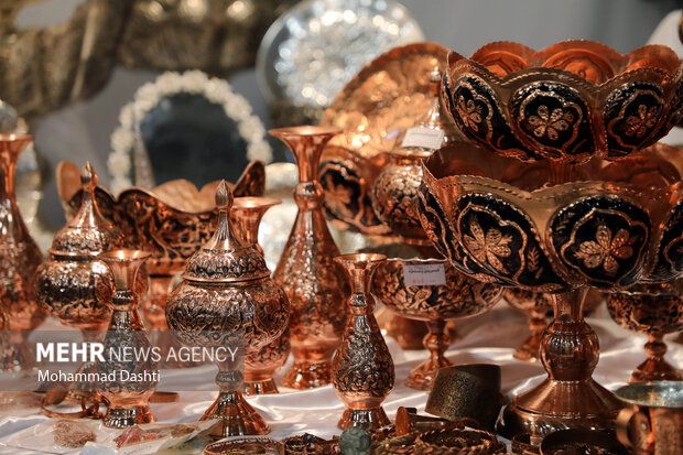 پیشنویس آییننامه نحوه فعالیت تشکل فعالان صنایعدستی بررسی شد