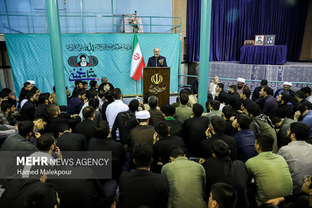 گردهمایی سالانه طلاب عصر انقلاب