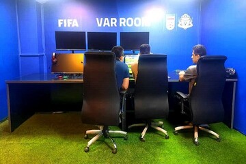 ورود دستگاه VAR تا فرداشب/ مجوز فیفا برای تمام بازی‌ها با VAR