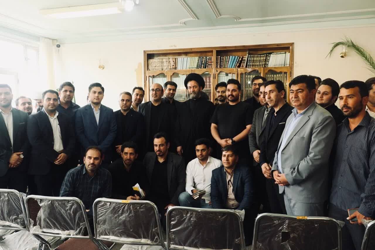 عدم حضور رسانهها استبداد را حاکم میکند