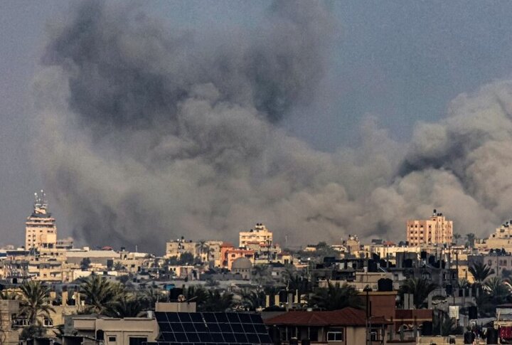 Israel bombs two residential buildings in Gaza (+VIDEO)