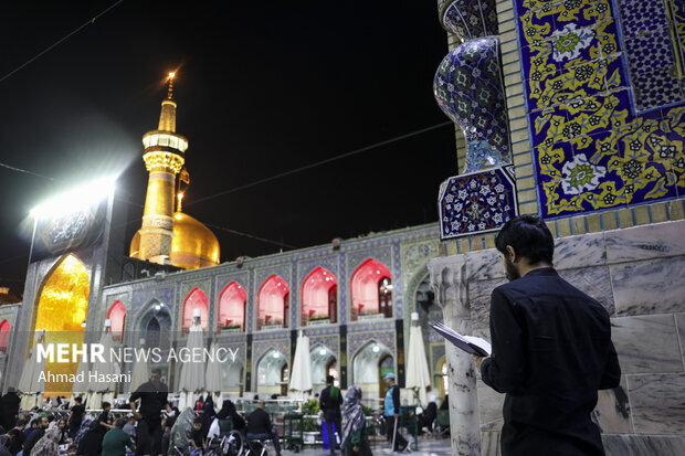 VIDEO: Imam Reza Holy Shrine covered in black on Safar