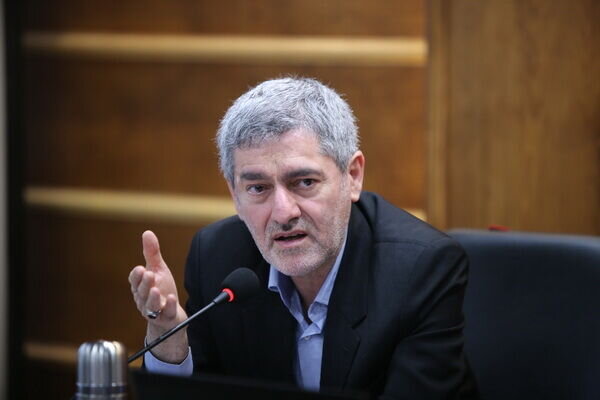 افزایش اختیارات استانداران، گامی مهم برای توسعه و رشد استانی