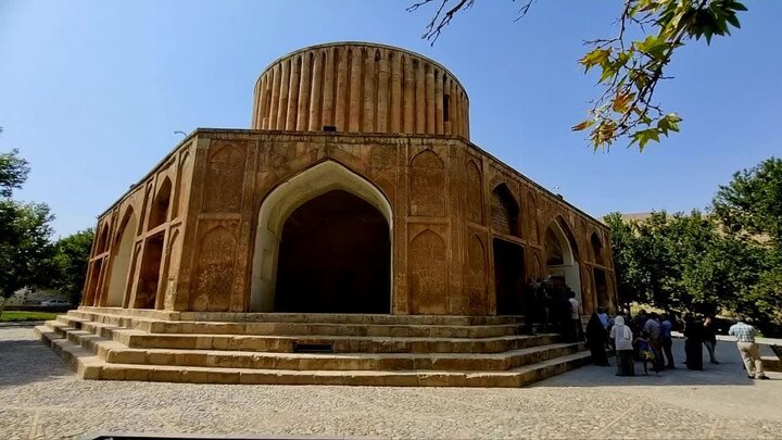 عمارت خورشید قطب گردشگری شهرستان کلات 