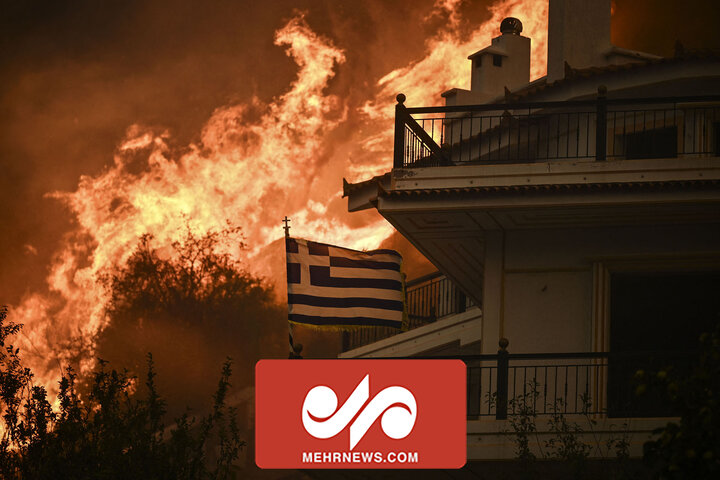 Yunanistan'da ormanı yangını: 10 köy boşaltıldı Yunanistan'da ormanı yangını: 10 köy boşaltıldı