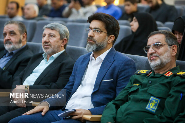 آیین تجلیل از خبرنگاران و اصحاب رسانه خراسان رضوی