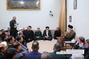 Leader urges for resisting enemy's psychological warfare