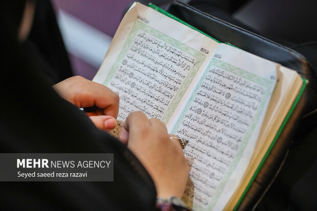 تلاوت آیه دوم پویش«زندگی با آیهها» توسط قاری هرمزگانی