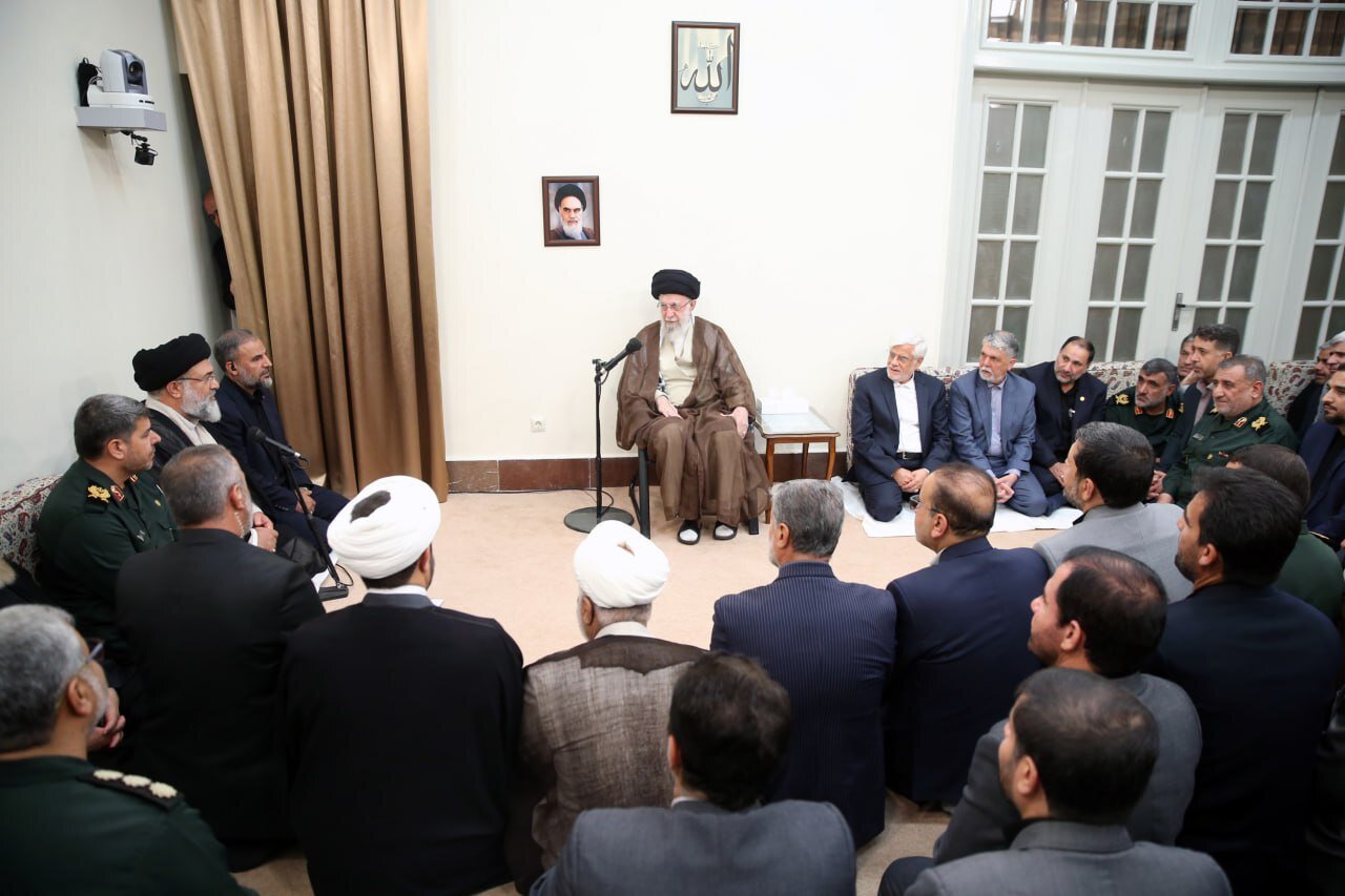 لزوم ایستادگی در مقابل جنگ روانی دشمن