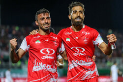 لیگ برتر فوتبال - پرسپولیس و ذوب آهن