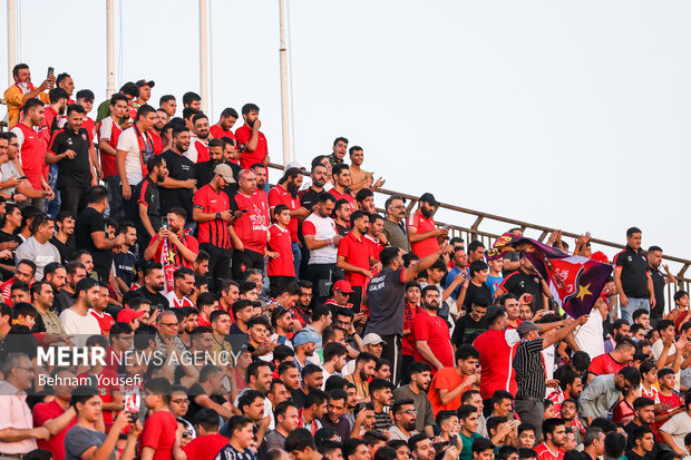 لیگ برتر فوتبال - پرسپولیس و ذوب آهن