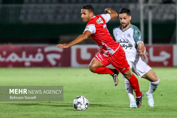 لیگ برتر فوتبال - پرسپولیس و ذوب آهن