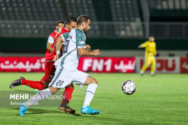 لیگ برتر فوتبال - پرسپولیس و ذوب آهن