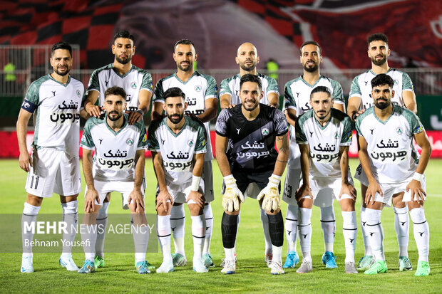 لیگ برتر فوتبال - پرسپولیس و ذوب آهن