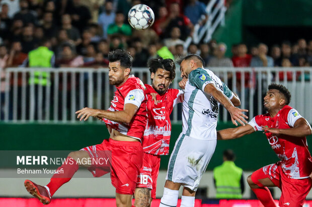 لیگ برتر فوتبال - پرسپولیس و ذوب آهن