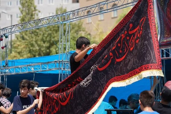 نوجوانان در رویداد «رسم خادمی» رسم خادمی را آموزش دیدند