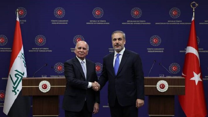 Turkey, Iraq sign 'historic' security, military agreement