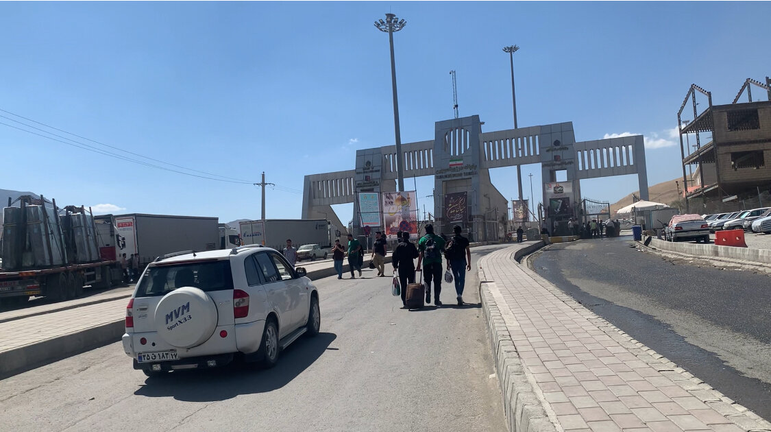 تردد زائران مرز تمرچین از مرز ۴۰ هزار نفر گذشت/«حب الحسین یجمعنا»