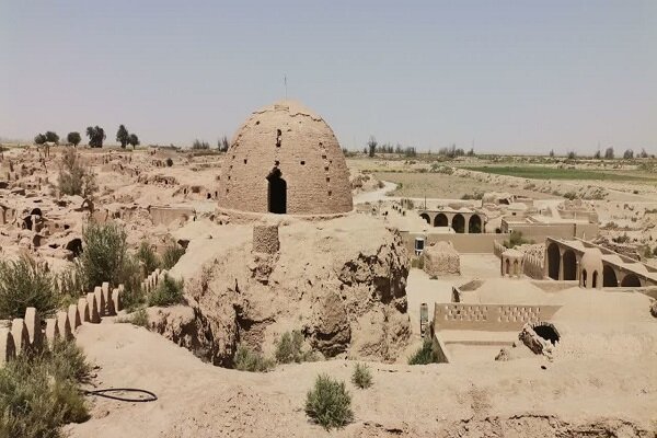 شروع مرمت آب انبار تاریخی روستای کهن کریت