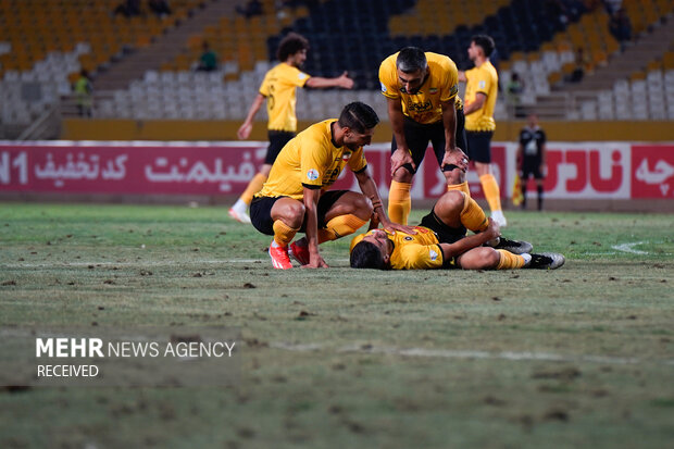 لیگ برتر فوتبال - سپاهان و چادرملو