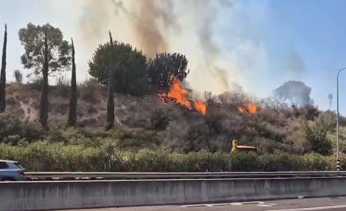 VIDEO: "Ayelet HaShahar" burning in rage of Hezbollah