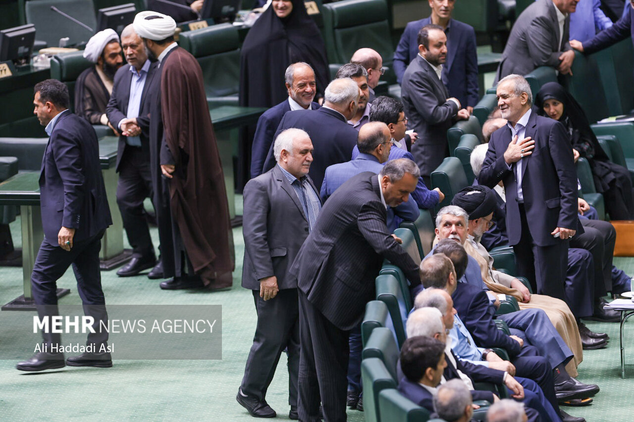 فاطمی: اعضای کابینه باید به برنامهها، شعارها و رویکردهای رئیس جمهوری باور داشته باشند