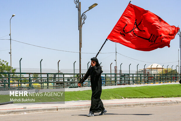 ورود زائران اربعین به نجف اشرف