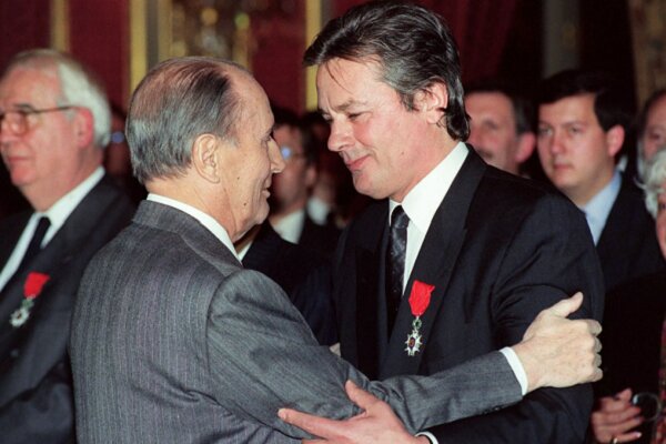 آلن دلون نماد مرموز فرانسه در چند شات/ سختترین کار رفتن است