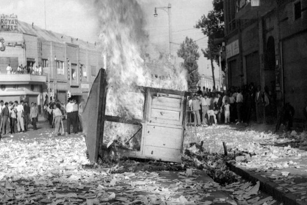 Türk uzmanlar 1953 İran darbesini nasıl değerlendirdi?