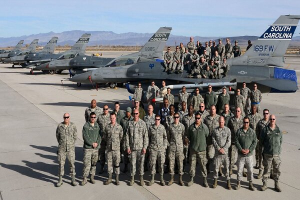 10 US service members injured in training incident in Nevada - Mehr ...
