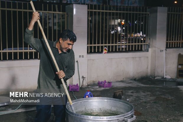 پذیرایی از زائران افعانستانی و پاکستانی در شهر بندرعباس