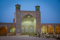 VIDEO: A tour to Vakil Mosque, Iran architecture masterpiece