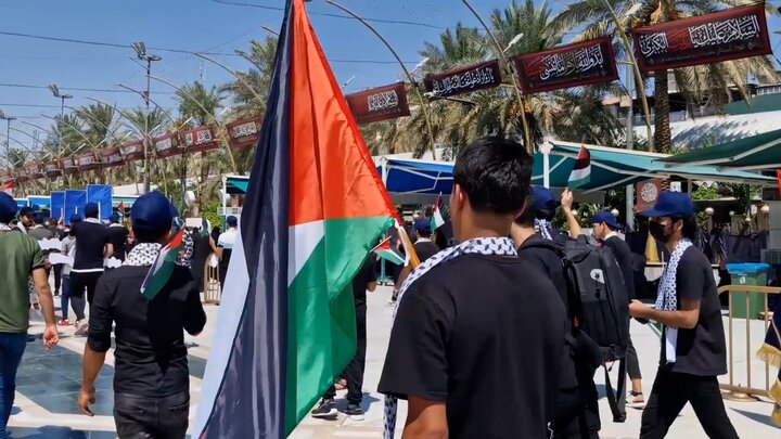 Palestinian flag become a common symbol in Arbaeen path