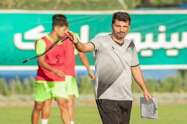 اشتباهات بچه‌گانه باعث شکست ما برابر پرسپولیس شد