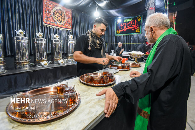 بوشهر در تب و تاب اربعین؛ از میزبانی زائران تا خدمت در مسیر عشق عاشقی
