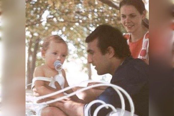 گلابدرهای به حاشیه نویسی آلاحمد میگفت ده فرمانِ جلال