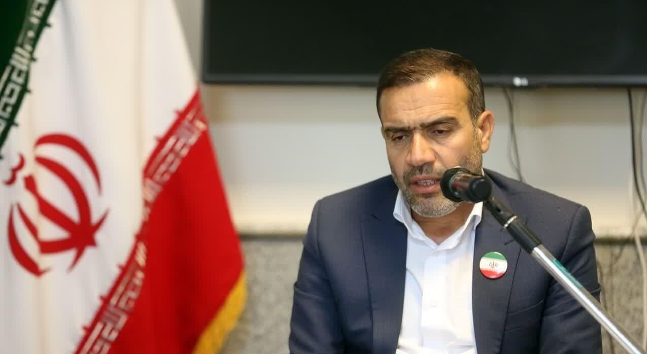 توکل شوریجه، اولین موافق علیآبادی