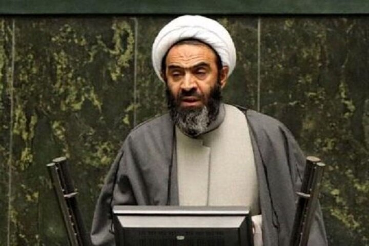 شهید سلیمانی در سختترین شرایط هم عقبنشینی نمیکرد