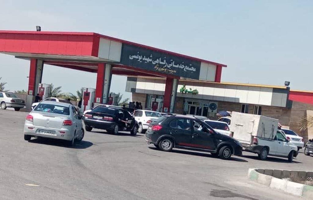 ۸ طرح پرورش میگو در شهرستان بوشهر بازدید شد