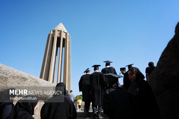 مراسم بزرگداشت بوعلی سینا و روز پزشک در همدان