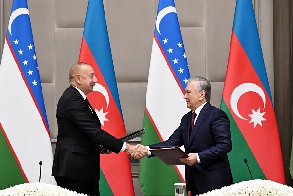 Azerbaycan ile Özbekistan arasında 11 işbirliği belgesi imzalandı