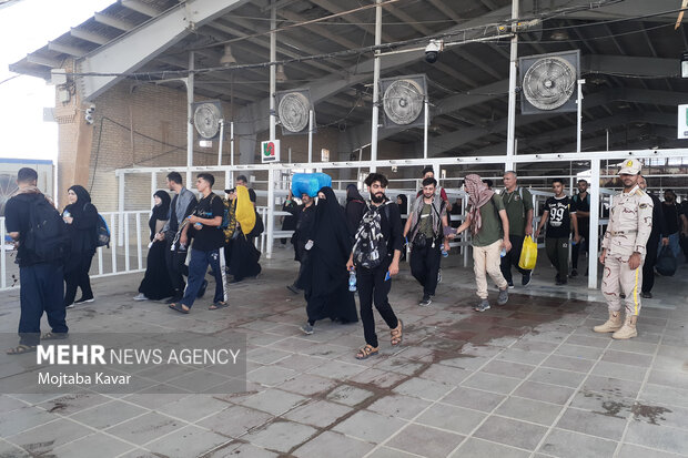 حال و هوای مرز مهران از زبان زوار اربعین حسینی