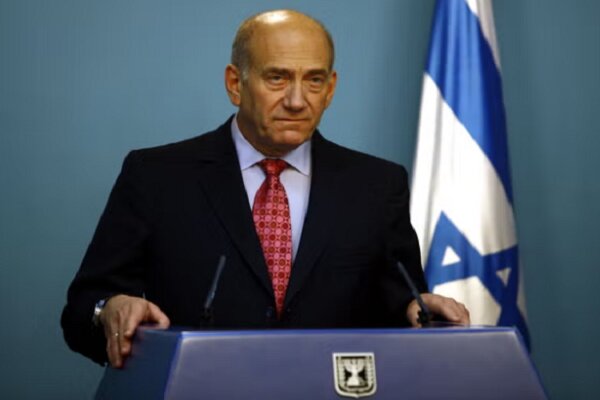 Ex-Israeli PM tells officials to resign if truce talks fail