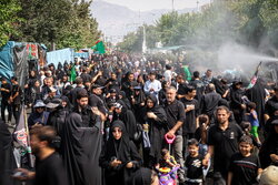 VIDEO: Arbaeen prayers on 17th of Shahrivar street in Tehran