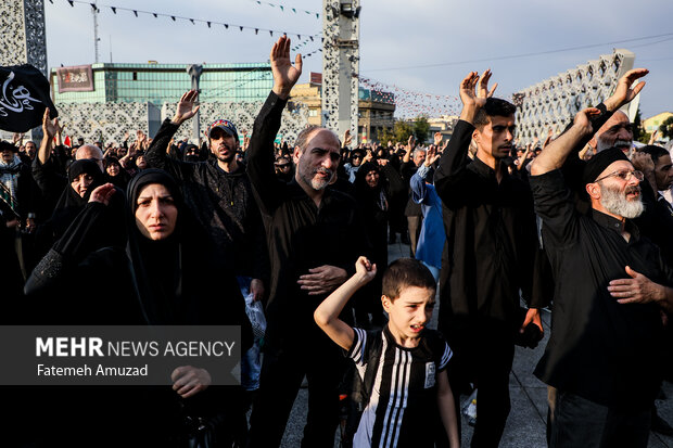 پلی از تهران تا بینالحرمین کربلا؛ موکبهایی به نام شهدای اقتدار ایران