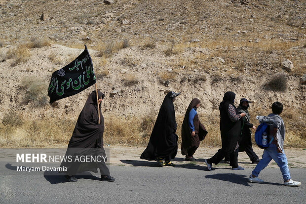 زائران پیاده «چناران شهر» خراسان شمالی